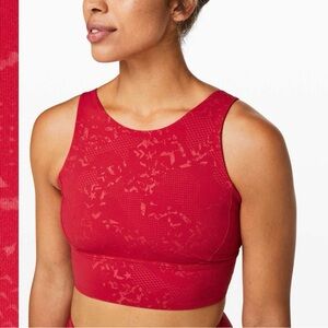 Lululemon Stronger as One Long Line
Bra Lulu X Barrys Bootcamp Emboss Dark Red 6